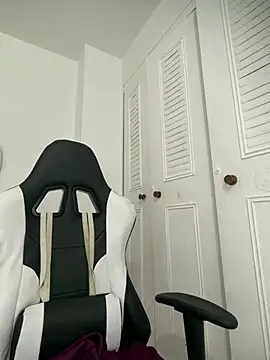 Valerie-S online show from 05.28.26
