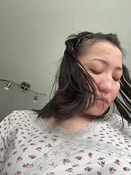 Molly242424- online show from 03.24.26