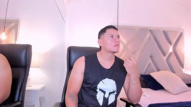 Chriss Diamond online show from 04.19.26