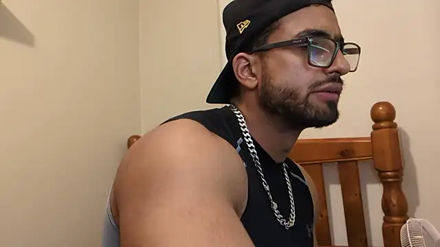 robin103666 online show from 04.01.26