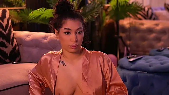 CherrieTeen online show from 05.20.26