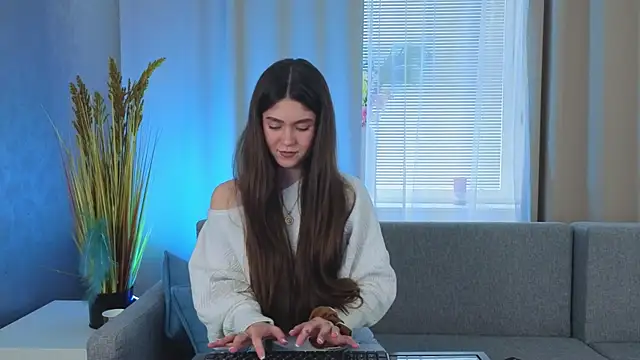 SunnyBloss online show from 03.26.26