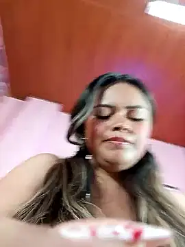 Snapshot of Miss_Pecados chatting on 04.20.26 Miss Pecados online show from 04.20.26