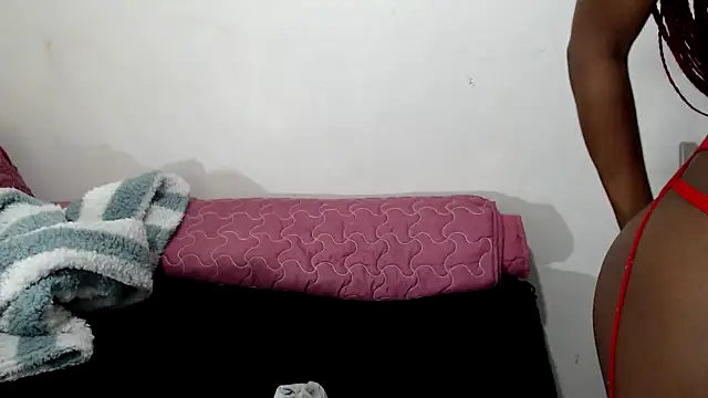 Snapshot of SexyPetite_22 chatting on 05.24.26 SexyPetite 22 online show from 05.24.26