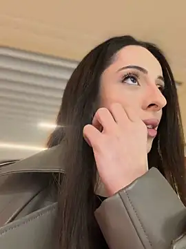 Hottiem4 online show from 04.23.26