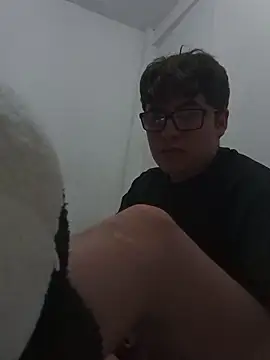 Snapshot of upssamuuu chatting on 04.10.26 upssamuuu online show from 04.10.26