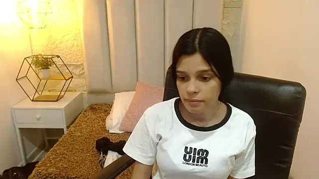 Snapshot of mia_velvetk chatting on 04.09.26 mia velvetk online show from 04.09.26