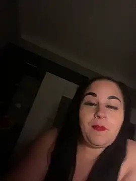 Szandra26 online show from 04.26.26