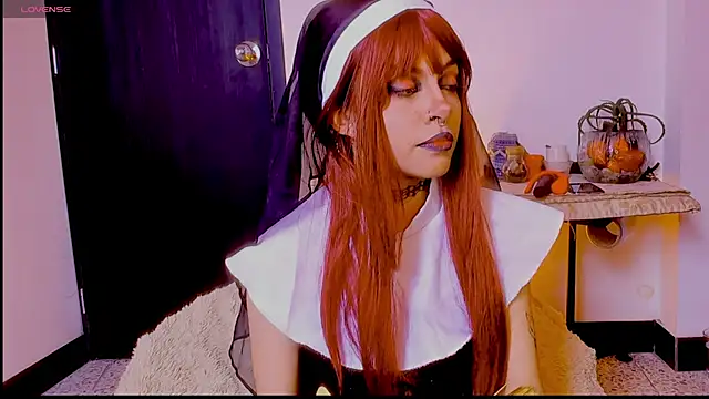 Snapshot of Nyxara- chatting on 04.03.26 Nyxara- online show from 04.03.26