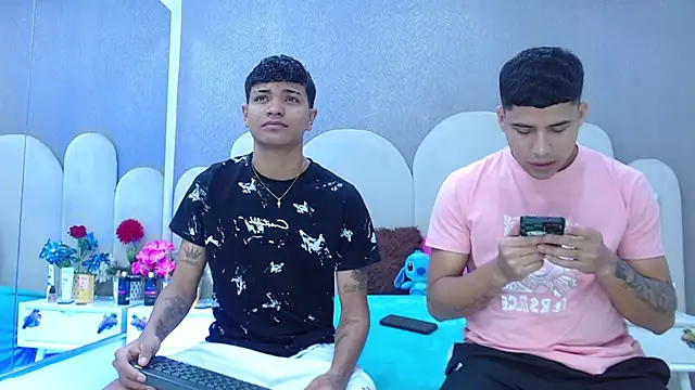 party duo playboy online show from 05.10.26