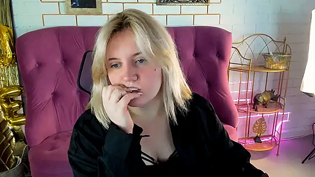 KathyBriggs online show from 04.25.26
