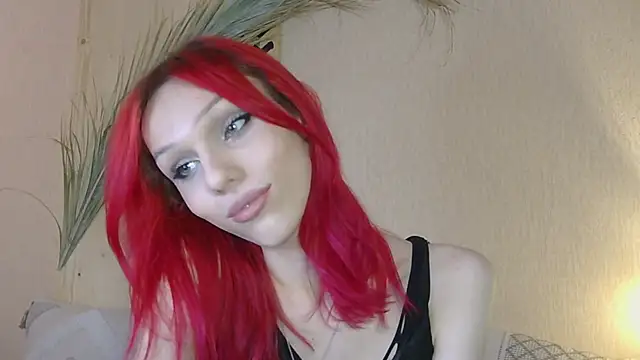 Kirana Hayes online show from 04.24.26