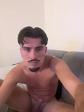 Snapshot of fuckkboy11 chatting on 03.26.26 fuckkboy11 online show from 03.26.26