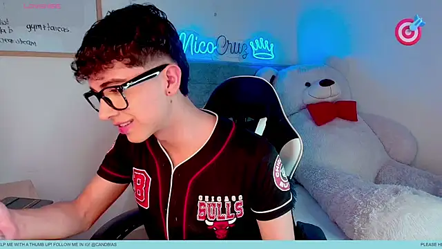 Snapshot of niico_prince chatting on 03.29.26 niico prince online show from 03.29.26