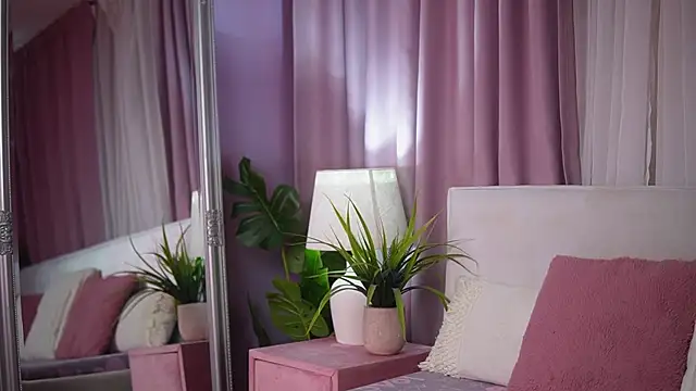 AmeliaBarbie online show from 07.28.26