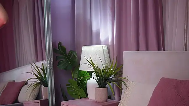 AmeliaBarbie online show from 08.07.26
