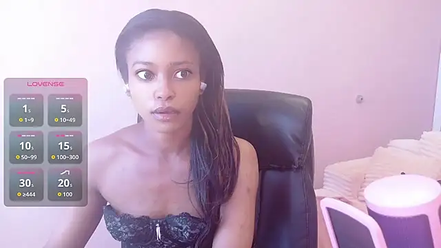 Amber Fae online show from 04.29.26