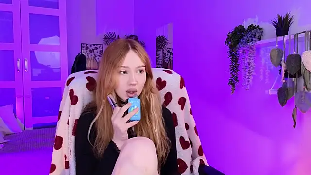 Snapshot of zoeforrd chatting on 05.12.26 zoeforrd online show from 05.12.26