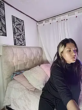 Snapshot of CharlottLee chatting on 03.31.26 CharlottLee online show from 03.31.26