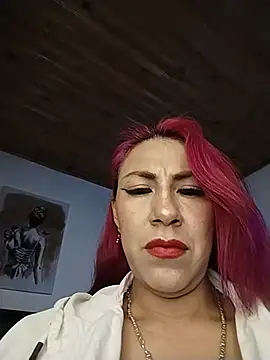 Snapshot of tatianabelli chatting on 06.03.26 tatianabelli online show from 06.03.26