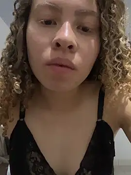 jhully hot online show from 04.30.26