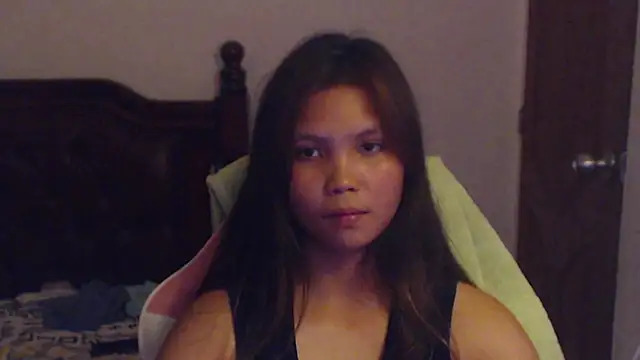 Snapshot of sweet_21_1 chatting on 03.30.26 sweet 21 1 online show from 03.30.26