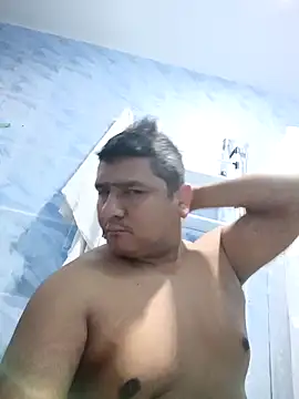 Snapshot of luis20212 chatting on 04.02.26 luis20212 online show from 04.02.26