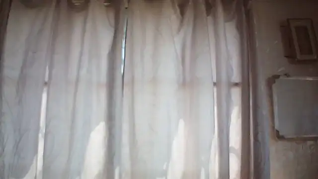 Snapshot of luis20212 chatting on 05.19.26 luis20212 online show from 05.19.26