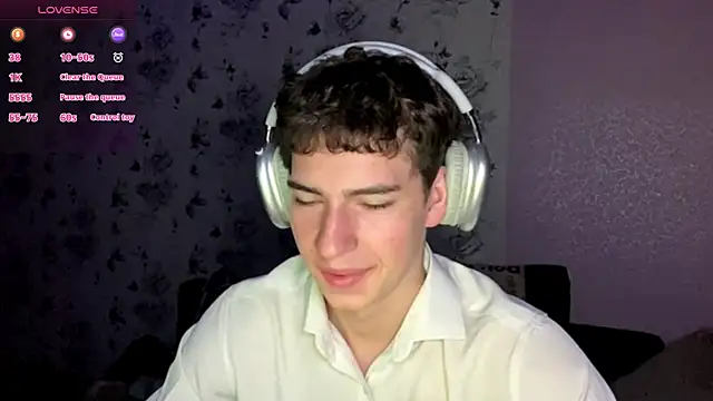 Snapshot of tripiboich9ik chatting on 03.30.26 tripiboich9ik online show from 03.30.26