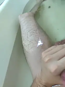 Snapshot of Favesimper chatting on 04.15.26 Favesimper online show from 04.15.26