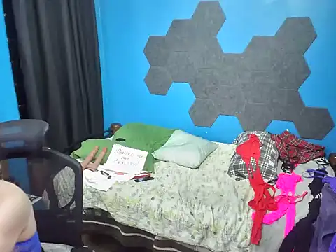 MachoPutito online show from 09.27.25