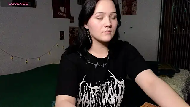 Tori Sweet online show from 05.01.26