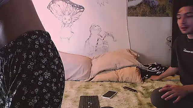 Snapshot of lilla9 chatting on 05.23.26 lilla9 online show from 05.23.26