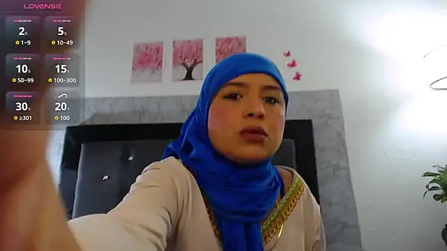 Snapshot of alia_asad chatting on 04.21.26 alia asad online show from 04.21.26