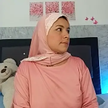 Snapshot of alia_asad chatting on 05.04.26 alia asad online show from 05.04.26