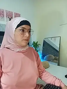 Snapshot of alia_asad chatting on 07.17.26 alia asad online show from 07.17.26