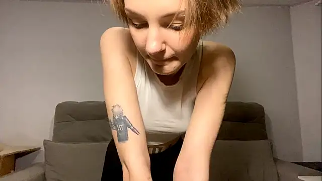 Snapshot of SleepySonya1 chatting on 04.03.26 SleepySonya1 online show from 04.03.26