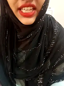 Miss Noor   online show from 05.17.26