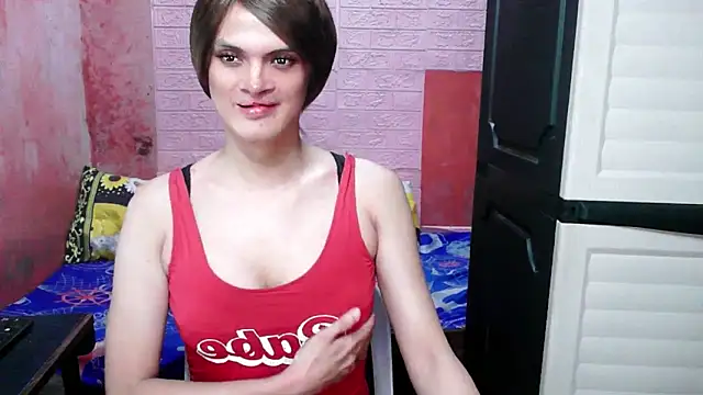 Snapshot of Bella_CiaoX chatting on 04.13.26 Bella CiaoX online show from 04.13.26