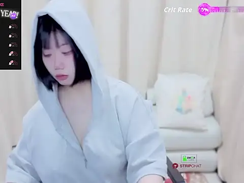 Snapshot of MiMi-smallmimi chatting on 06.19.26 MiMi-smallmimi online show from 06.19.26