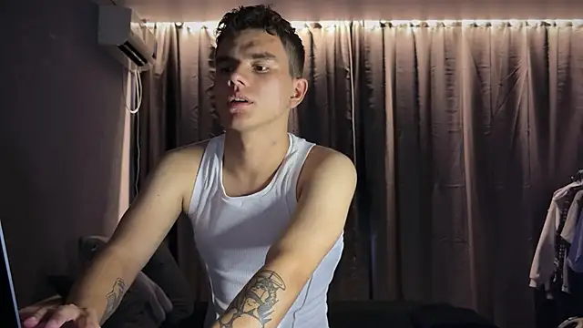 MaxWoolf online show from 07.09.26