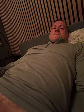 Snapshot of Fazza76 chatting on 03.28.26 Fazza76 online show from 03.28.26