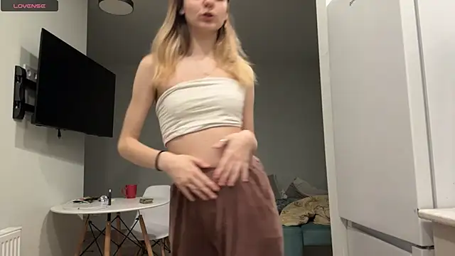 Peachy keens online show from 04.02.26