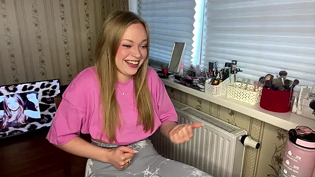 LolaZola online show from 03.30.26