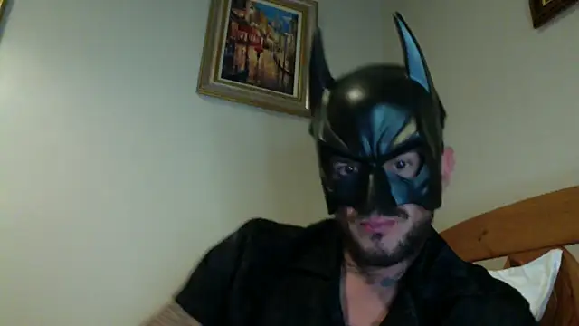 Snapshot of Siriuslunaris chatting on 04.16.26 Siriuslunaris online show from 04.16.26