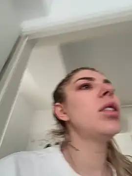 AishaDiamond online show from 05.06.26