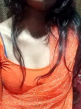 Snapshot of riyaa_sexyy chatting on 05.05.26 riyaa sexyy online show from 05.05.26