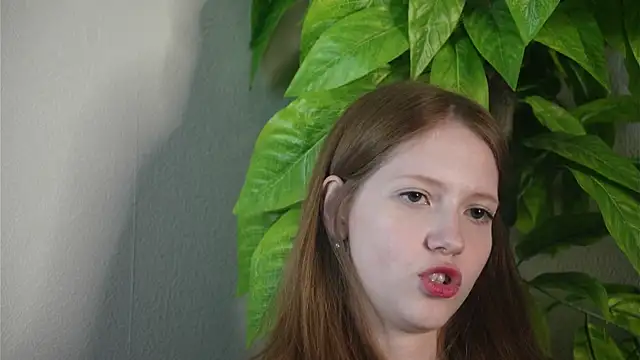 Snapshot of CIarisaTaubert chatting on 04.01.26 CIarisaTaubert online show from 04.01.26