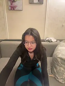 Z Milll online show from 04.18.26