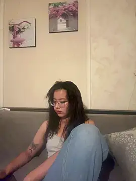 Snapshot of Z_Milll chatting on 06.27.26 Z Milll online show from 06.27.26